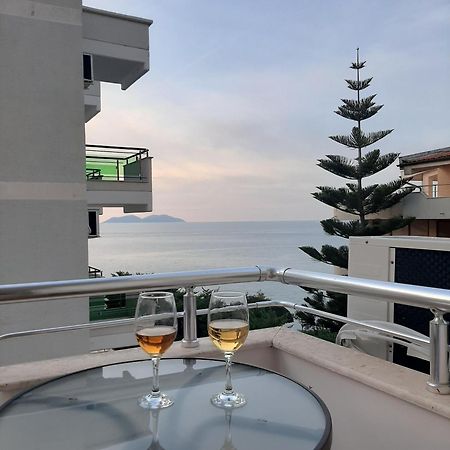 Apartament Vlorë Exterior foto