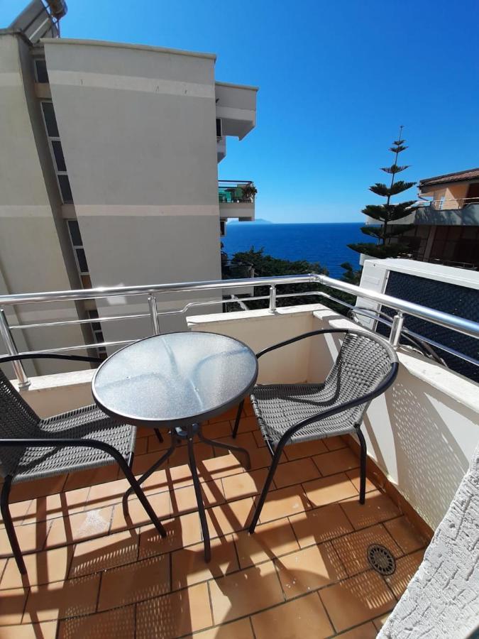 Apartament Vlorë Exterior foto