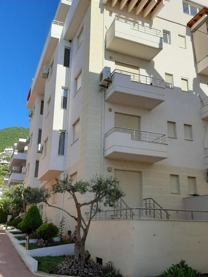 Apartament Vlorë Exterior foto